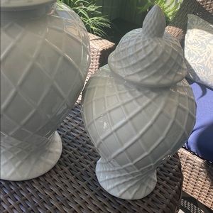 White ginger jar chinoiserie